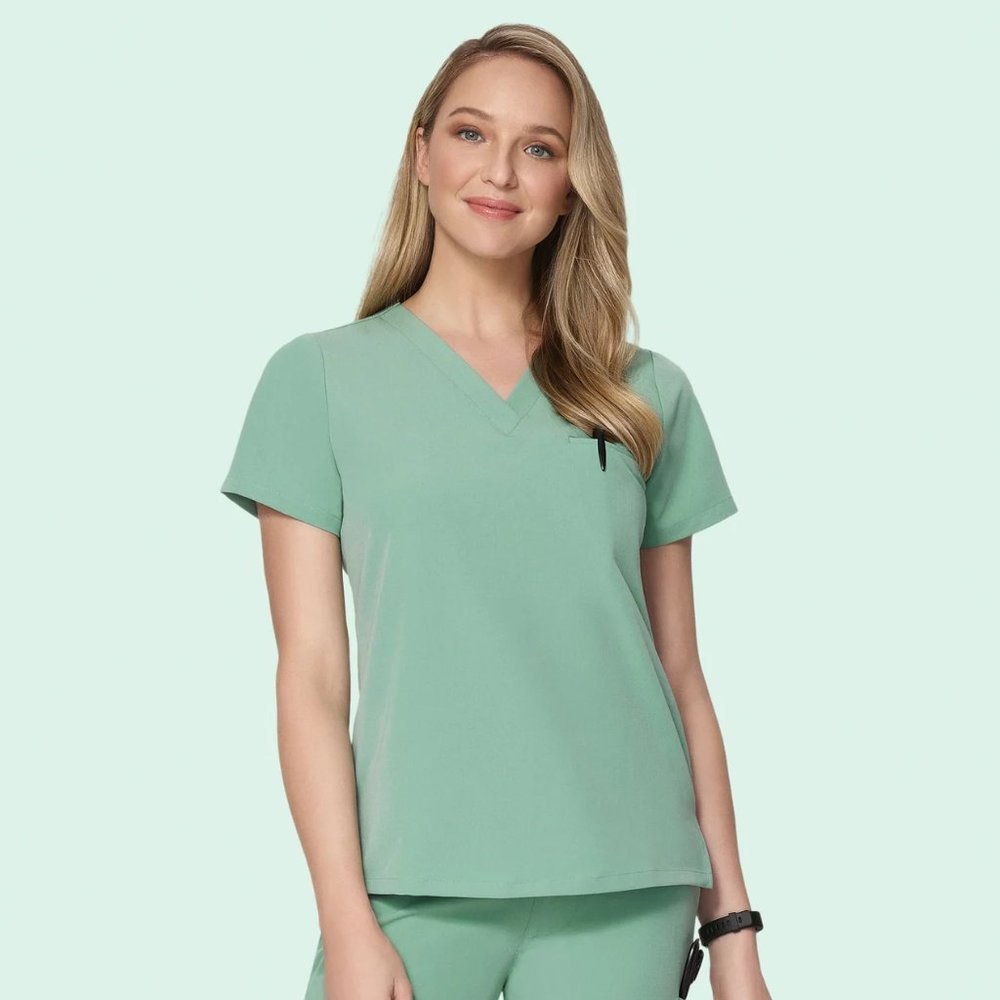Mandala Scrubs One Pocket Top in Jade